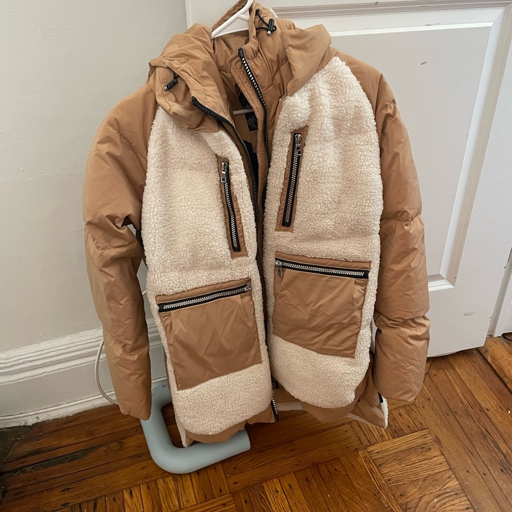 Orolay Camel Shearling Parka